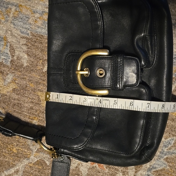 Vintage Elegant Black Leather Coach Shoulder Bag - Picture 10 of 10